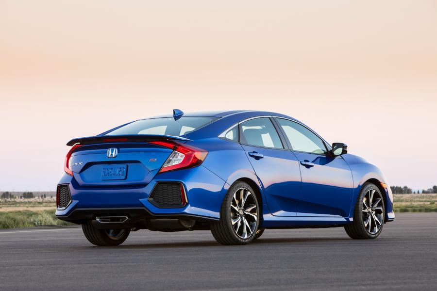  Honda Civic Si Sedan 2017 года  (NA) (фото 8 из 48)